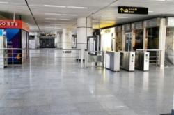 赤峰蒙中體育館電話號(hào)碼