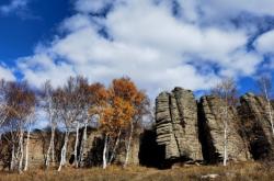 赤峰阿旗彩云酒店電話地址查詢