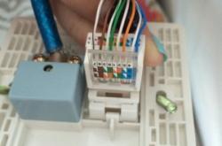 赤峰更換墻內(nèi)網(wǎng)線電話號碼