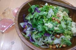 赤峰飄香涼皮電話(huà)號(hào)碼多少