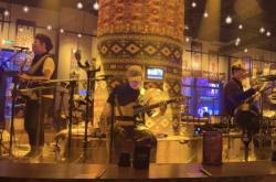 赤峰永夜小酒館電話號(hào)碼