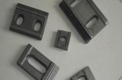 赤峰壓板廠家電話多少號