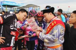 赤峰人民銀行電話是多少號