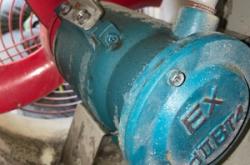 赤峰市電工上門維修電話號(hào)碼