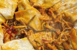 赤峰橋北地鍋雞訂餐電話多少