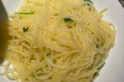 赤峰瘋狂小年夜餐廳電話號碼