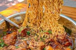 赤峰餐桌轉(zhuǎn)讓出租網(wǎng)電話號碼