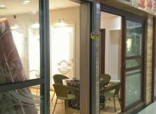 赤峰盼盼門業(yè)電話號(hào)碼查詢