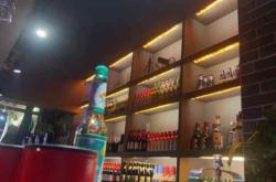 醉愛酒館赤峰店地址電話