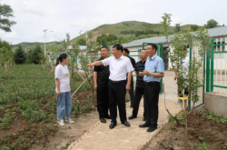 赤峰坑烤山莊電話號碼多少