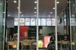 內(nèi)蒙古赤峰窗簾維修電話號碼