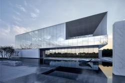 赤峰鏡面玻璃建筑廠家電話號碼