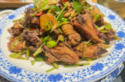 赤峰特惠美食電話號碼查詢