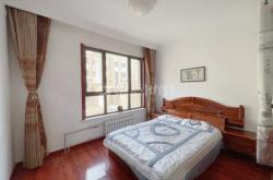 赤峰水榭花都服裝店電話號(hào)碼