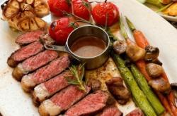 赤峰融合料理電話多少號(hào)啊