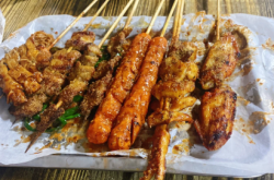 赤峰燒烤皇家帝苑電話多少號