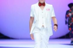 赤峰塑料模特廠家電話號碼