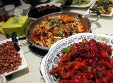 赤峰陳螃蟹理發(fā)店地址電話號碼