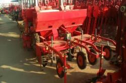 赤峰地膜廠商招聘網(wǎng)電話號碼