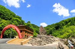 赤峰市狐仙洞社區(qū)電話號碼