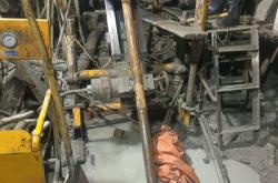 赤峰鉆機(jī)配件經(jīng)銷部電話號碼