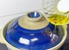 赤峰三香圓砂鍋小餡餅電話地址