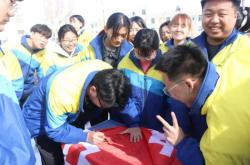 赤峰火箭橋中學(xué)官網(wǎng)電話號碼