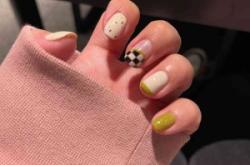 赤峰鴨子河美甲電話地址查詢(xún)