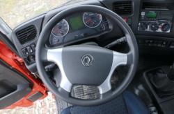 赤峰天龍貨車經(jīng)銷商電話號(hào)碼