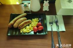 赤峰里昂酒館地址查詢電話號碼