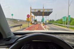 赤峰汽車前杠修復電話號碼