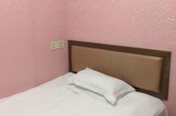 赤峰維多利手機店電話地址查詢