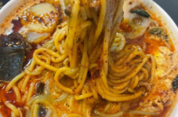 赤峰哪里有老式的麻辣燙