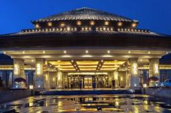 赤峰牛骨頭賓館電話多少號