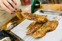 赤峰腰子燒烤電話號碼多少