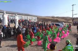 赤峰批發(fā)秧歌服的地方電話是多少