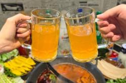 赤峰阿光地?cái)偦疱伒刂冯娫捥?hào)碼