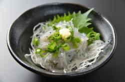 赤峰生魚片餐廳電話多少號(hào)