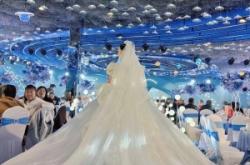 赤峰租禮服大碼店電話號(hào)碼