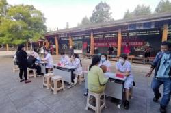 赤峰新聞地?cái)傠娫捥?hào)碼查詢是多少