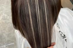 赤峰白發(fā)挑染店地址電話號(hào)碼