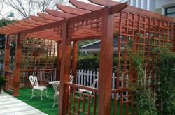 赤峰陽臺(tái)鋁藝?yán)燃馨惭b電話號(hào)碼