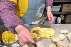 赤峰頭道街燒餅地點(diǎn)電話號碼