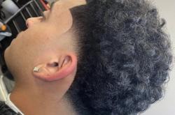 赤峰文化大廈理發(fā)店電話號碼