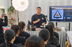 赤峰藝考咨詢熱線電話號碼