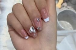 赤峰芊手美甲店電話多少號