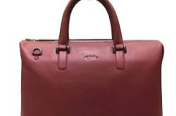 赤峰華星女包專柜地址電話號(hào)碼