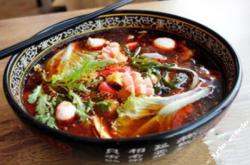 赤峰機(jī)場附近團(tuán)購餐廳電話號碼