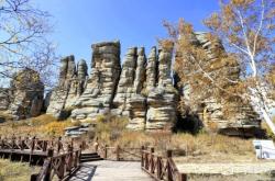 赤峰旅游租房車電話多少號