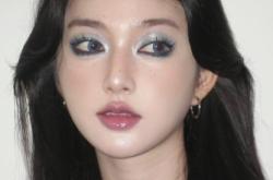 赤峰藍色眼影店電話多少號